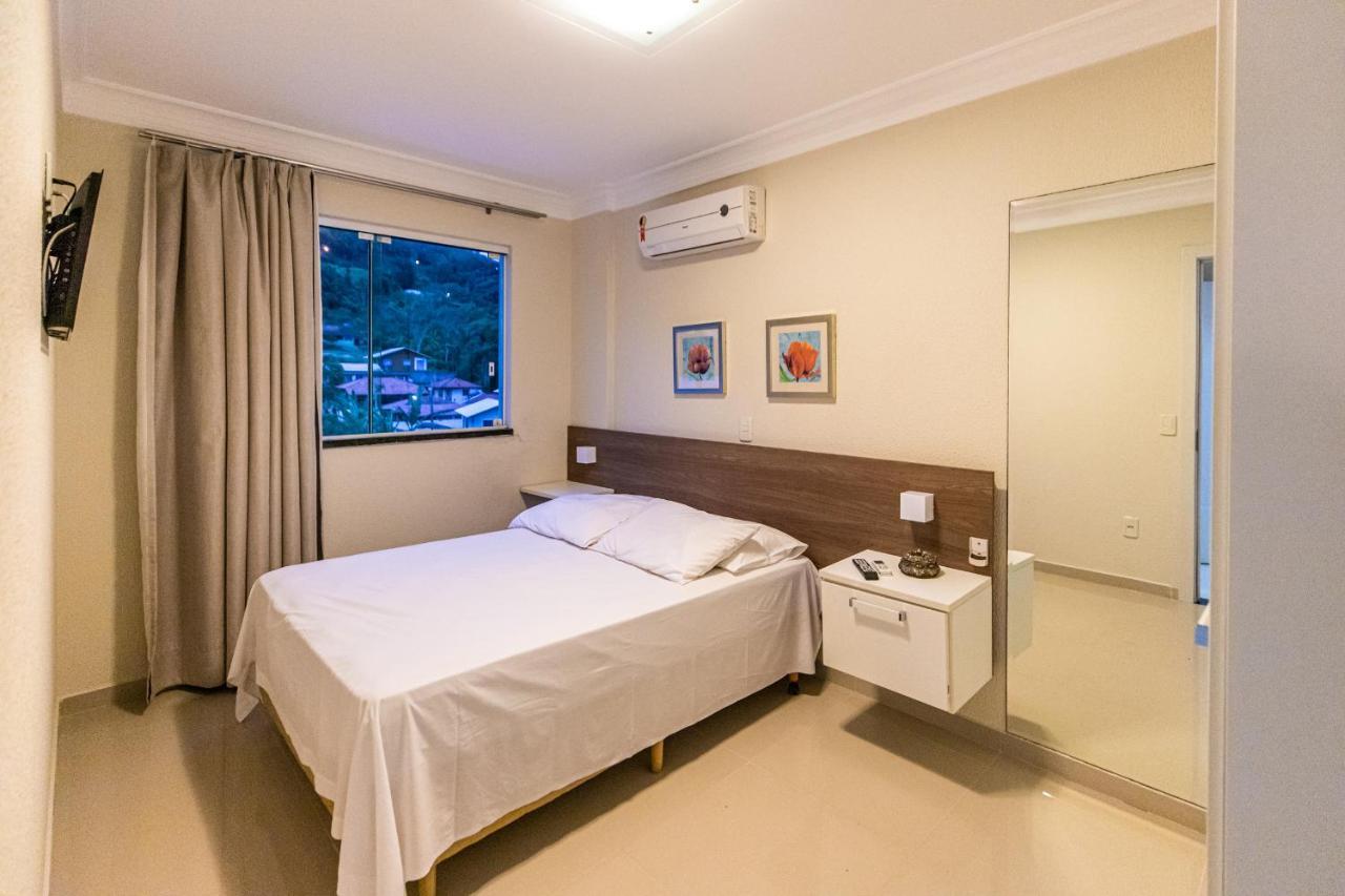 Flat Com Piscina Termica No Bombinhas Summer Beach Ngoại thất bức ảnh